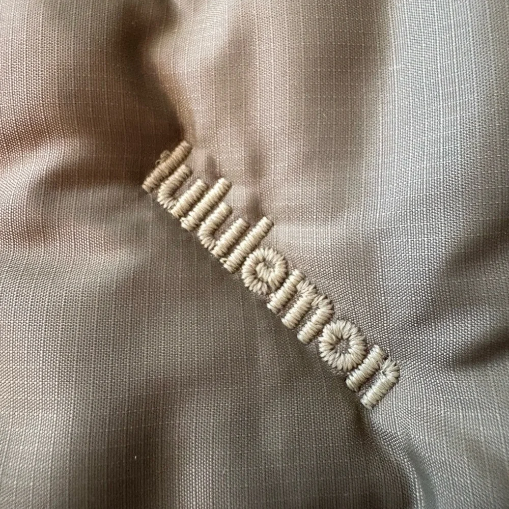 Lululemon extra large tote - Picture 5 of 10